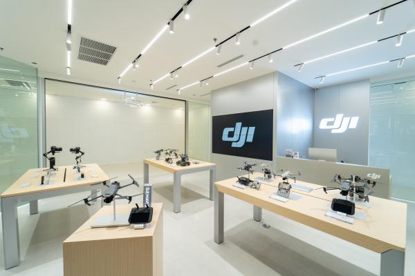เผยโฉม DJI Experience Store สาขา ฟิวเจอร์พาร์ค รังสิต สัมผัสประสบการณ์ใหม่ของการถ่ายภาพทางอากาศ และเทคโนโลยีกล้องสุดล้ำ