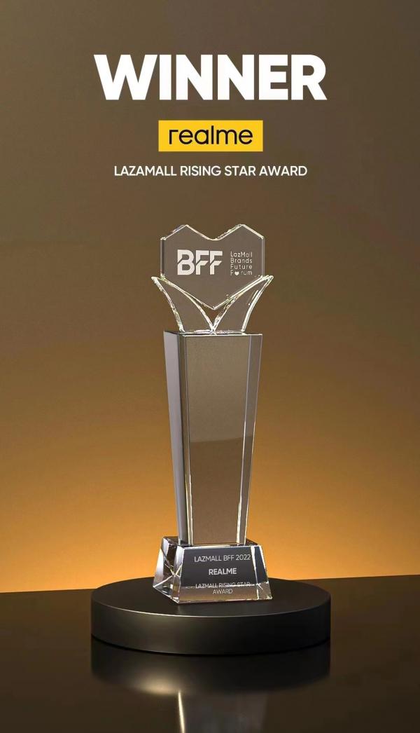 realme คว้ารางวัล LazMall Rising Star Award  ในงาน LazMall Brands Future Forum (BFF) 2022 ณ Resorts World Sentosa ครองตำแหน่งแบรนด์เทคโนโลยีเดียวที่คว้ารางวัลใหญ่