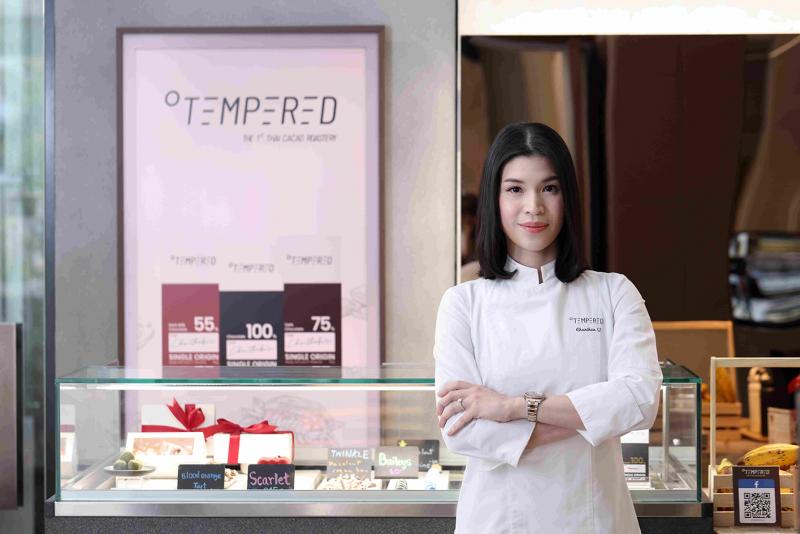 “เฟิร์น - ชนิกานต์ ตันบุญเพิ่ม” เชฟ และ Co-Founder ร้าน “Tempered”  ผู้ใช้ทั้ง “หัว” และ “ใจ” ในการทำช็อกโกแลต  พร้อมภารกิจพาแบรนด์ช็อกโกแลตไทยไปไกลระดับโลก