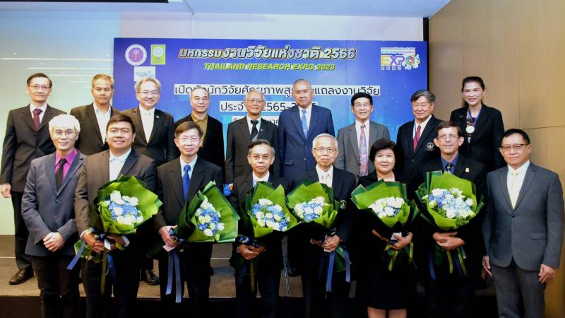 วช. ผนึก สวทช. ประกาศ 6 นักวิจัยศักยภาพสูง ปี 65 - 66 รับทุนมุ่งยกระดับประเทศอย่างก้าวกระโดด ในงาน “Thailand Research Expo 2023”