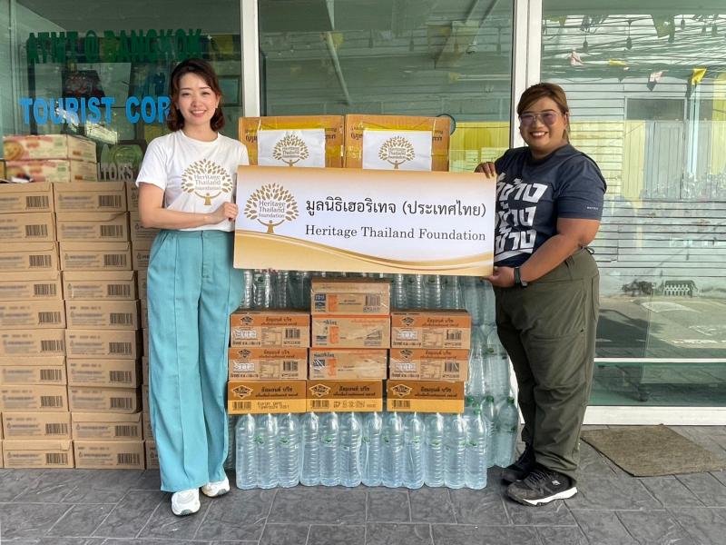 มูลนิธิเฮอริเทจ (ประเทศไทย) มอบเครื่องดื่มในเครือเฮอริเทจ ส่งความห่วงใยช่วยผู้ประสบภัยที่ตลาดมูโนะ จังหวัดนราธิวาส