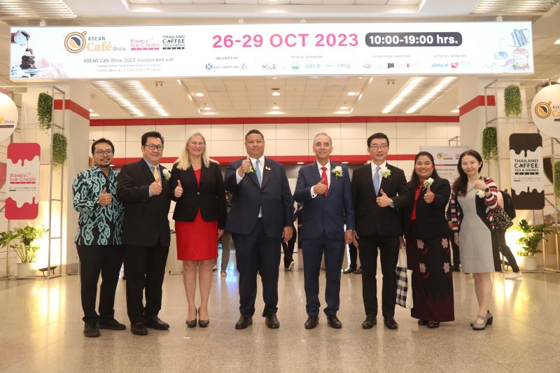 เปิดงาน ASEAN Café Show 2023 ยกขบวนสินค้านวัตกรรมใหม่กว่า 8000 รายการ อัดกิจกรรมกว่า 50 รายการตอบโจทย์อุตสาหกรรมร้านคาเฟ่ทุกมิติ