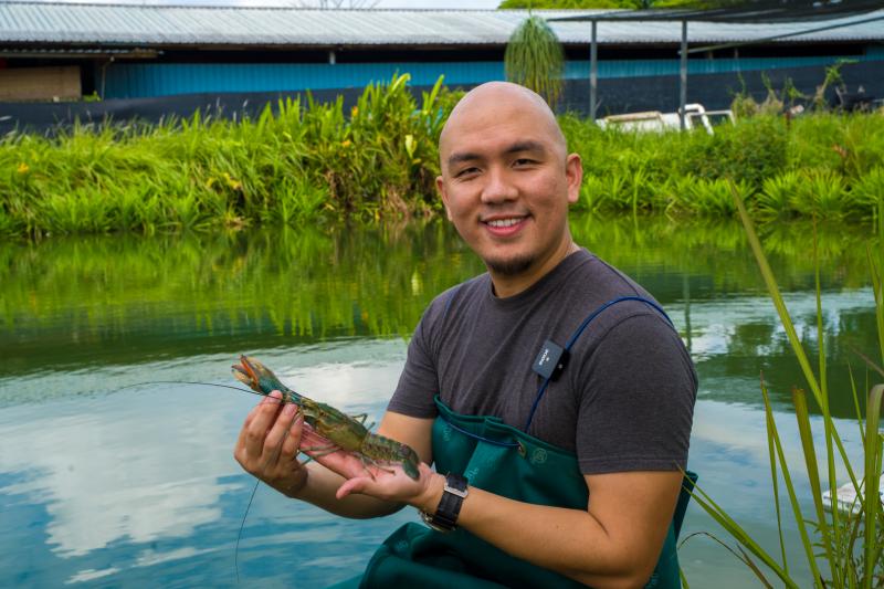 Singapore Crawfish ฟาร์มเลี้ยงกุ้ง Crawfish เพาะเลี้ยงด้วยความยั่งยืน 