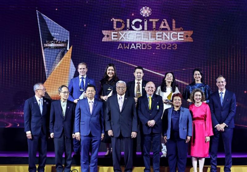 “วีออมนิ” คว้ารางวัล Thailand Digital Excellence Awards 2023  ในสาขา “Digital Ecosystem Catalyst” ตอกย้ำความเป็นผู้นำในฐานะองค์กรดิจิทัลที่ขับเคลื่อนการเปลี่ยนแปลงท่ามกลาง การเปลี่ยนแปลงของเทคโนโลยีดิจิทัล (Digital Transformation)