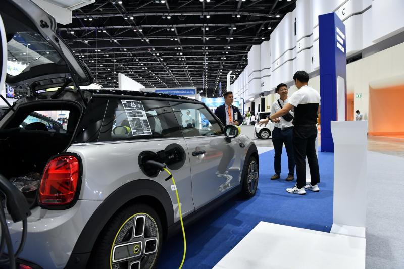 อินฟอร์มาฯ สานต่อความร่วมมือ สมาคมยานยนต์ไฟฟ้าไทย จัดงาน “Electric Vehicle Asia 2024” ยกระดับการผลิตไทยสู่การเปลี่ยนแปลงอุตสาหกรรมยานยนต์ไฟฟ้าระดับโลก