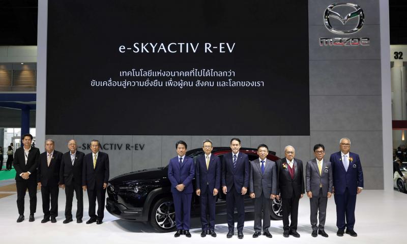 มาสด้าเผยเทคโนโลยีแห่งอนาคตรถยนต์ไฟฟ้าพลังโรตารี่ Mazda MX-30 e-SKYACTIV R-EV 