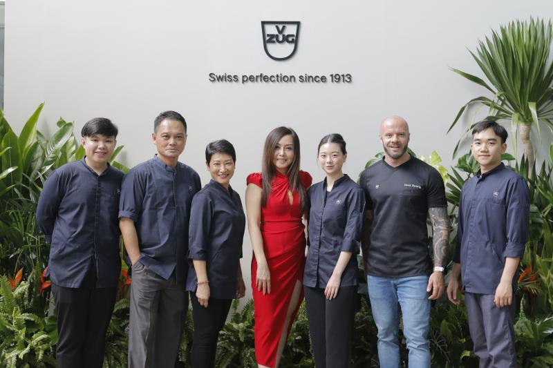 V-ZUG เผยโฉมสตูดิโอแฟล็กชิปของเมืองไทย เปิดประตูสู่นิยามไลฟ์สไตล์อัลตร้าลักซ์ชัวรี่ ผ่านประสบการณ์ไฟน์ไดนิ่งสุดเอ็กซ์คลูซีฟ V-ZUG เผยโฉมสตูดิโอแฟล็กชิปของเมืองไทย เปิดประตูสู่นิยามไลฟ์สไตล์อัลตร้าลักซ์ชัวรี่ ผ่านประสบการณ์ไฟน์ไดนิ่งสุดเอ็กซ์คลูซีฟ