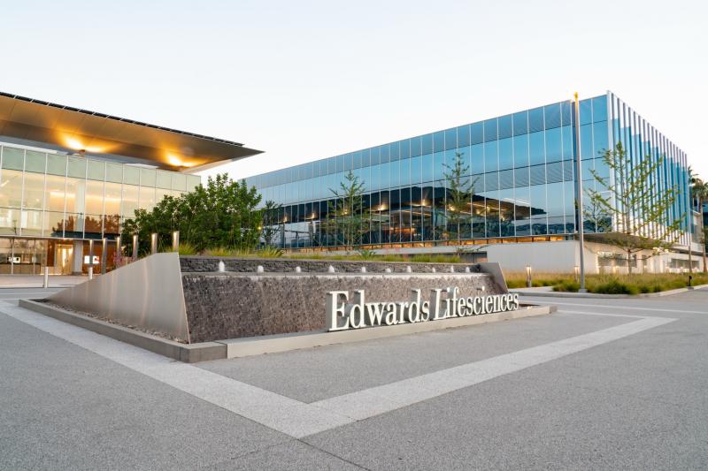 Edwards Lifesciences เปิดตัวนวัตกรรมระบบซ่อมแซมลิ้นหัวใจผ่านสายสวน – ทางเลือกใหม่ในการรักษาผู้ป่วยโรคลิ้นหัวใจไมทรัลรั่วขั้นวิกฤต Edwards Lifesciences เปิดตัวนวัตกรรมระบบซ่อมแซมลิ้นหัวใจผ่านสายสวน – ทางเลือกใหม่ในการรักษาผู้ป่วยโรคลิ้นหัวใจไมทรัลรั่วขั้นวิกฤต