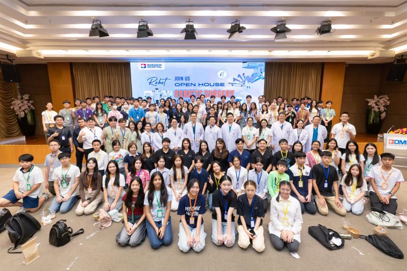 โรงพยาบาลกรุงเทพ ผู้นำด้านการผ่าตัดด้วยหุ่นยนต์ ขับเคลื่อน Hub of Robotic Surgery โรงพยาบาลกรุงเทพ ผู้นำด้านการผ่าตัดด้วยหุ่นยนต์ ขับเคลื่อน Hub of Robotic Surgery