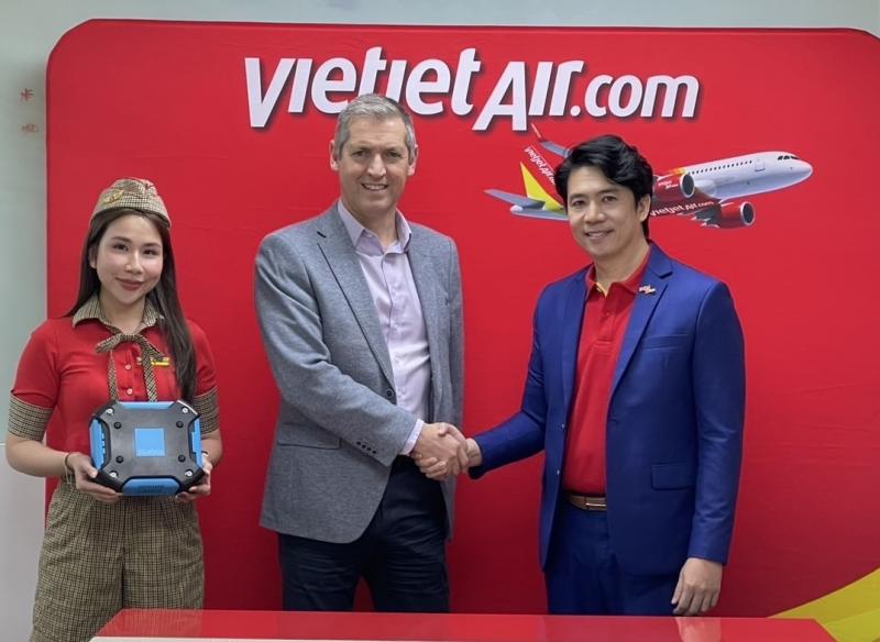 เวียตเจ็ทไทยแลนด์ ร่วมมือ Bluebox เปิดตัวระบบความบันเทิงบนเครื่องบินครั้งแรก พร้อมมอบประสบการณ์ดิจิทัลเหนือระดับ