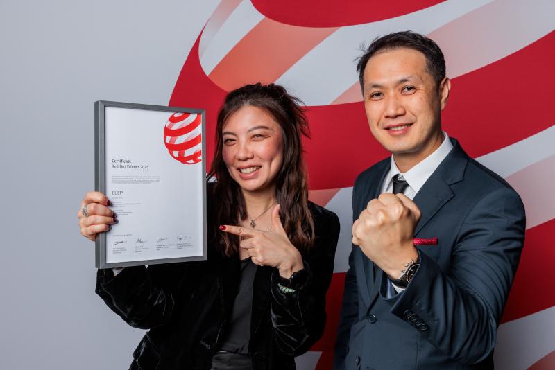 TCMC ภูมิใจ ผลิตภัณฑ์ DUET® ของ TCM Corporation Plc. คว้ารางวัล Red Dot Product Design Award 2025 ตอกย้ำความเป็นผู้นำด้านนวัตกรรมการออกแบบเพื่อความยั่งยืน TCMC ภูมิใจ ผลิตภัณฑ์ DUET® ของ TCM Corporation Plc. คว้ารางวัล Red Dot Product Design Award 2025 ตอกย้ำความเป็นผู้นำด้านนวัตกรรมการออกแบบเพื่อความยั่งยืน