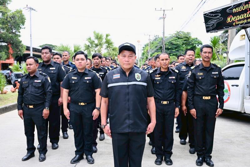 ปศุสัตว์ลุยตรวจจับแหล่งขายอาหารสัตว์เถื่อนในสุโขทัย ผิดหลายข้อหา ปศุสัตว์ลุยตรวจจับแหล่งขายอาหารสัตว์เถื่อนในสุโขทัย ผิดหลายข้อหา