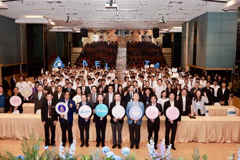 เดลต้า อีเลคโทรนิคส์ (ประเทศไทย) ร่วมยินดีกับวิศวกรรุ่นใหม่ในพิธีมอบประกาศนียบัตร โครงการ เดลต้า อะคาเดมี ประจำปี 2568 
