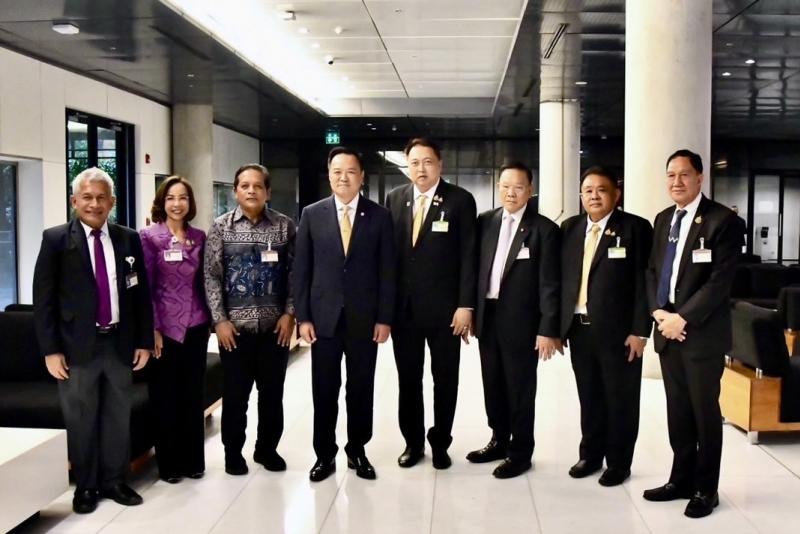 “รองนายกฯ สุชาติ” ร่วมแถลงนโยบายรัฐบาลต่อรัฐสภา ชูนโยบายด้านภัยธรรมชาติและสิ่งแวดล้อม เร่งพัฒนาเครือข่ายเตือนภัยพิบัติ และมุ่งผลักดันสังคมคาร์บอนต่ำ