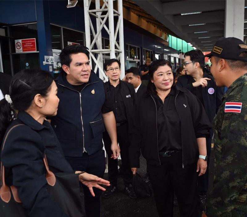 “สุรศักดิ์” รัฐมนตรีกระทรวง อว. นำคณะผู้บริหาร อว. ลงพื้นที่หาดใหญ่ จ.สงขลา เพื่อติดตามสถานการณ์ และนำความช่วยเหลือจาก อว. บรรเทาสถานการณ์ผู้ประสบอุทกภัย