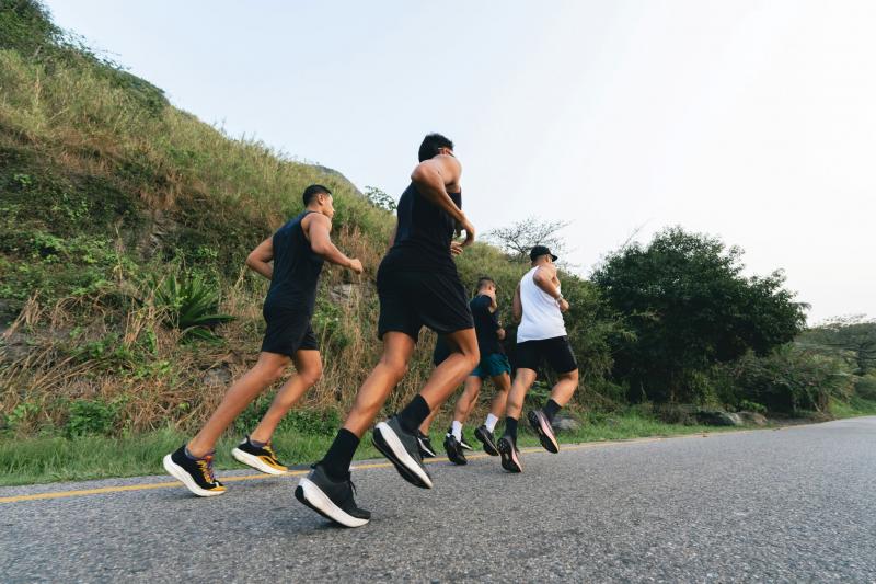 ”อนาคตของการดูแลตัวเอง เริ่มแล้ววันนี้! CBD ตัวช่วยธรรมชาติเพื่อชีวิตแอคทีฟ ตอบโจทย์คนรุ่นใหม่ เติมเต็มทุกการเคลื่อนไหวได้ดีกว่าเดิม”