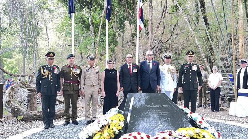 กองทัพไทย ร่วมรำลึกวีรชนสงครามโลกครั้งที่ 2 เนื่องในวัน ANZAC Day ณ ช่องเขาขาด จังหวัดกาญจนบุรี