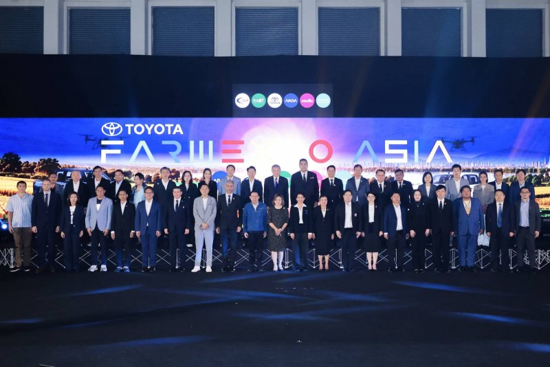 “โตโยต้า ฟาร์มเอ็กซ์โป เอเชีย 2026” คนร่วมงานคึกคัก เปลี่ยนเกมเกษตรไทยสู่ B2B2C เชื่อมธุรกิจ–ตลาดโลก ตั้งเป้าเงินสะพัด 250 ล้าน ดันมูลค่าเศรษฐกิจกว่า 3500 ล้าน มุ่งสู่ศูนย์กลางนวัตกรรมและธุรกิจเกษตรระดับเอเชีย